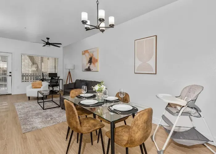 Modern2br Pickle&basketball Ct,pool,bbq&pet Frndly