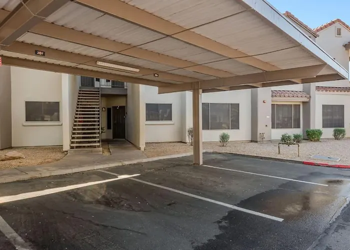 Modern2br Pickle&basketball Ct,pool,bbq&pet Frndly Scottsdale
